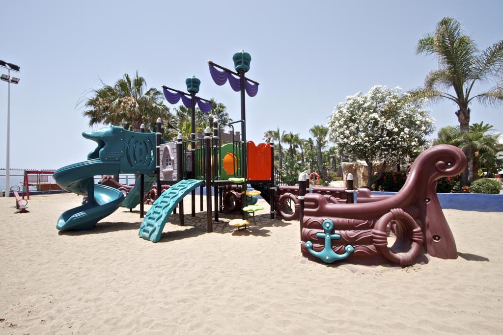 Marbella Playa Hotel parque infantil