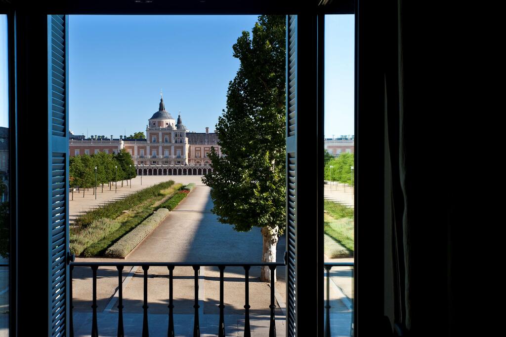 NH Collection Palacio de Aranjuez balcon con vistas