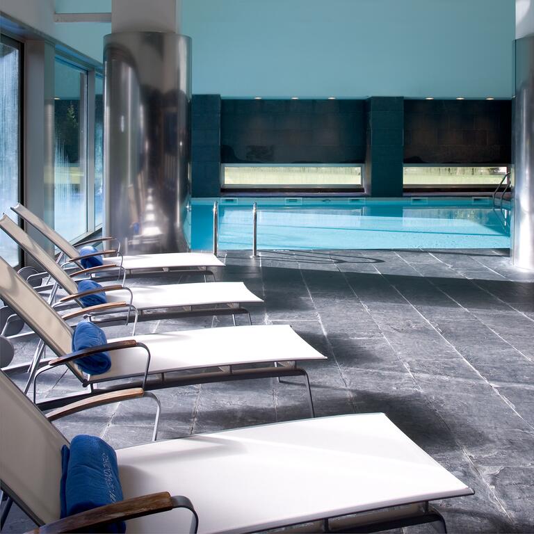 NH Collection Santiago de Compostela piscina climatizada