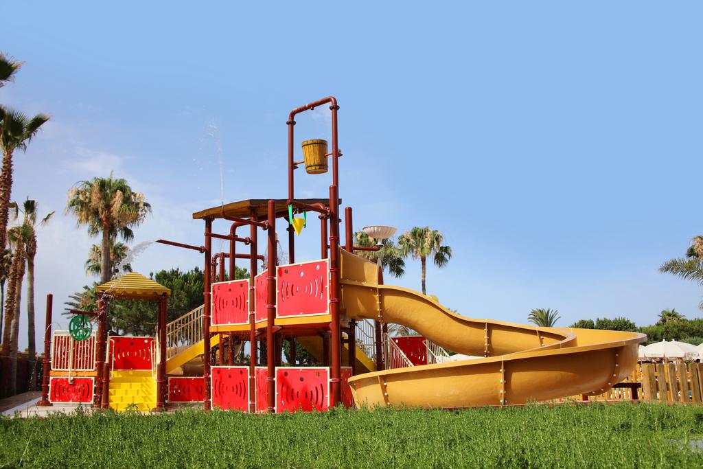 iberostar malaga playa parque infantil